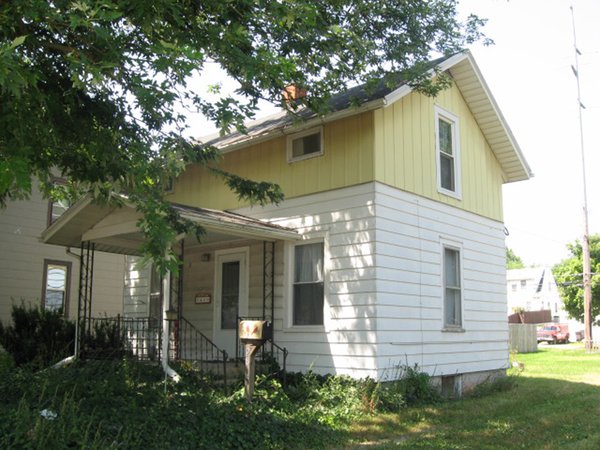 Very Clean 2 Bedroom Home